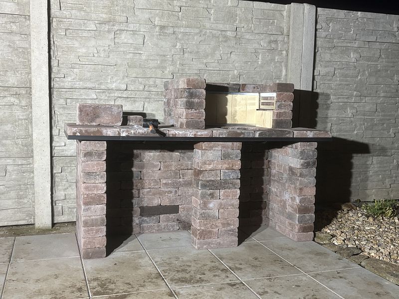 Realizace zahradního krbu na míru v Čáslavi