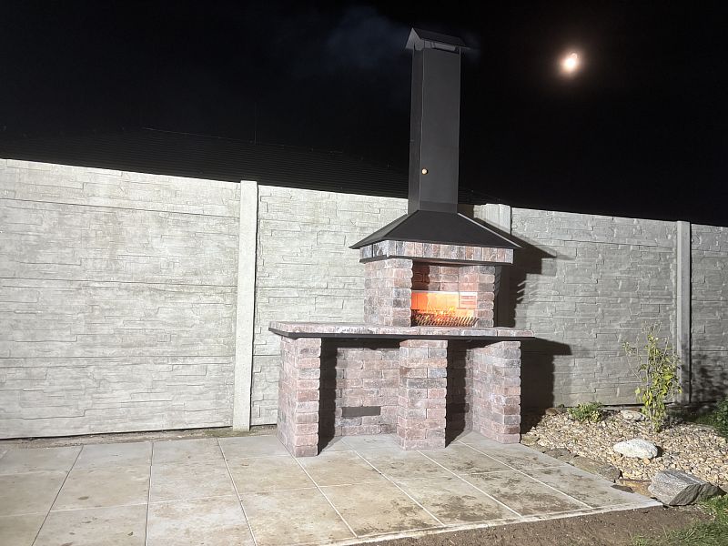 Realizace zahradního krbu na míru v Čáslavi