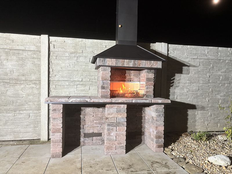 Realizace zahradního krbu na míru v Čáslavi