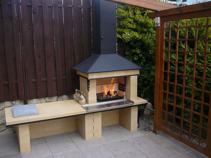 Stavba zahradních krbů