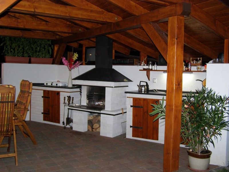 Stavba zahradních krbů