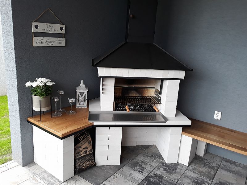 Stavba zahradních krbů