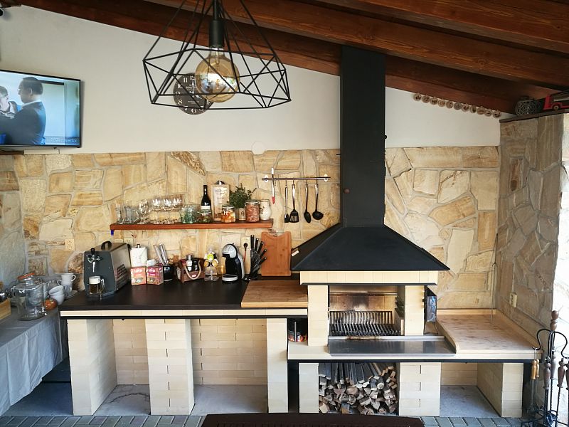 Stavba zahradních krbů